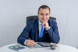 Dragoș Macarin garantează prin The Money Advisor servicii post-credit și refinanțare gratuită